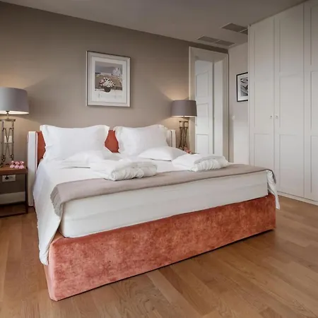 Luxurious In Vabriga
